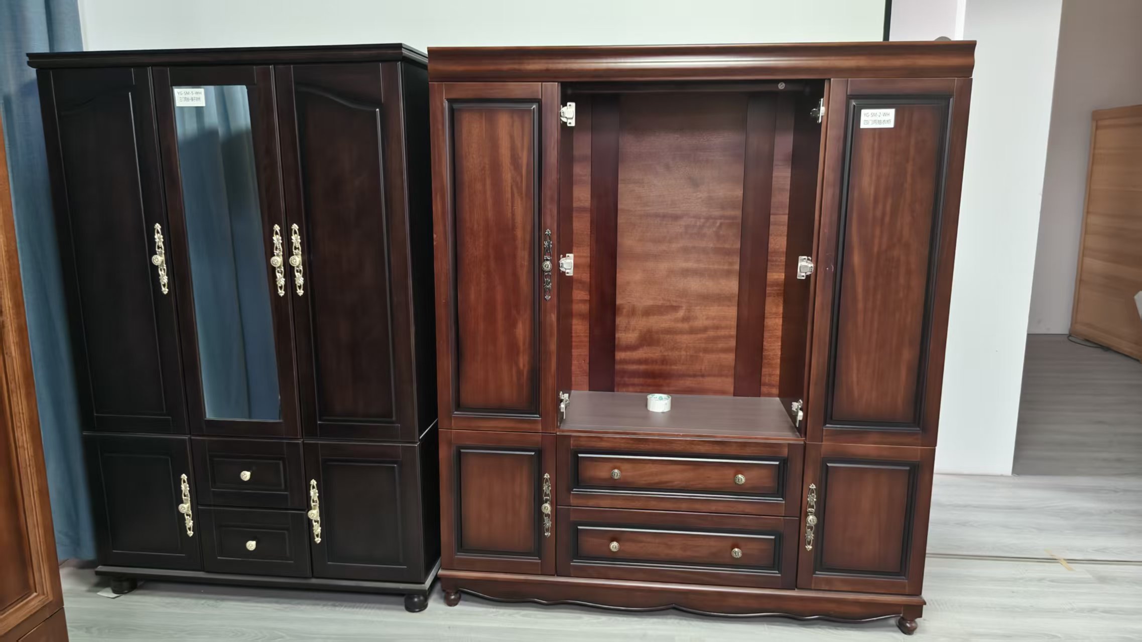Chinese Wardrobe Series